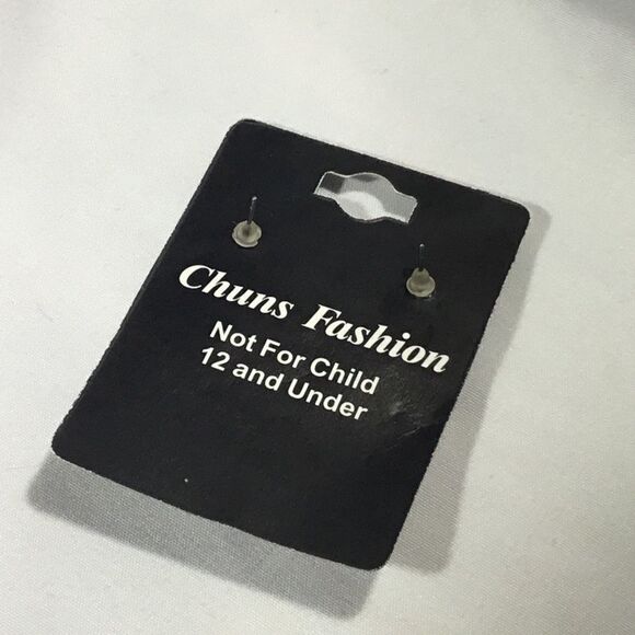 Crystal & Beaded Cluster Fashion Earrings (UC3) - Picture 5 of 5